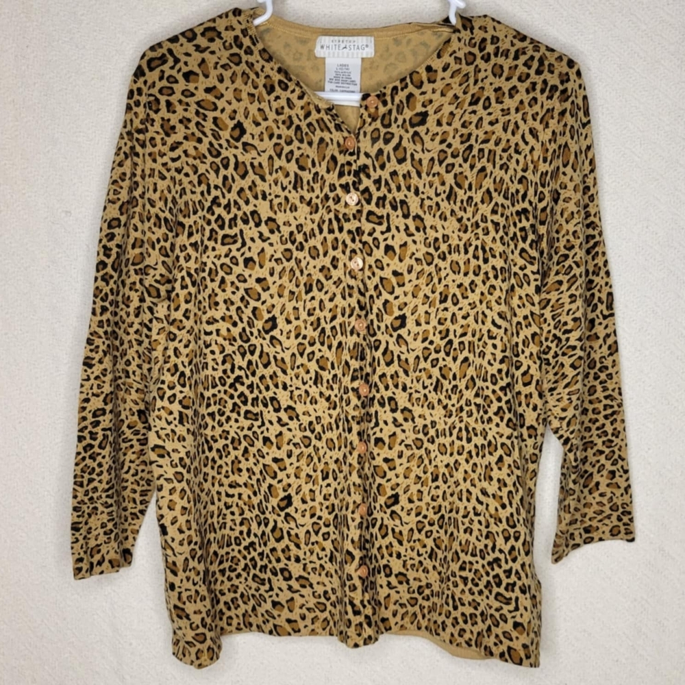 White Stag Cappuccino Leopard Print Top